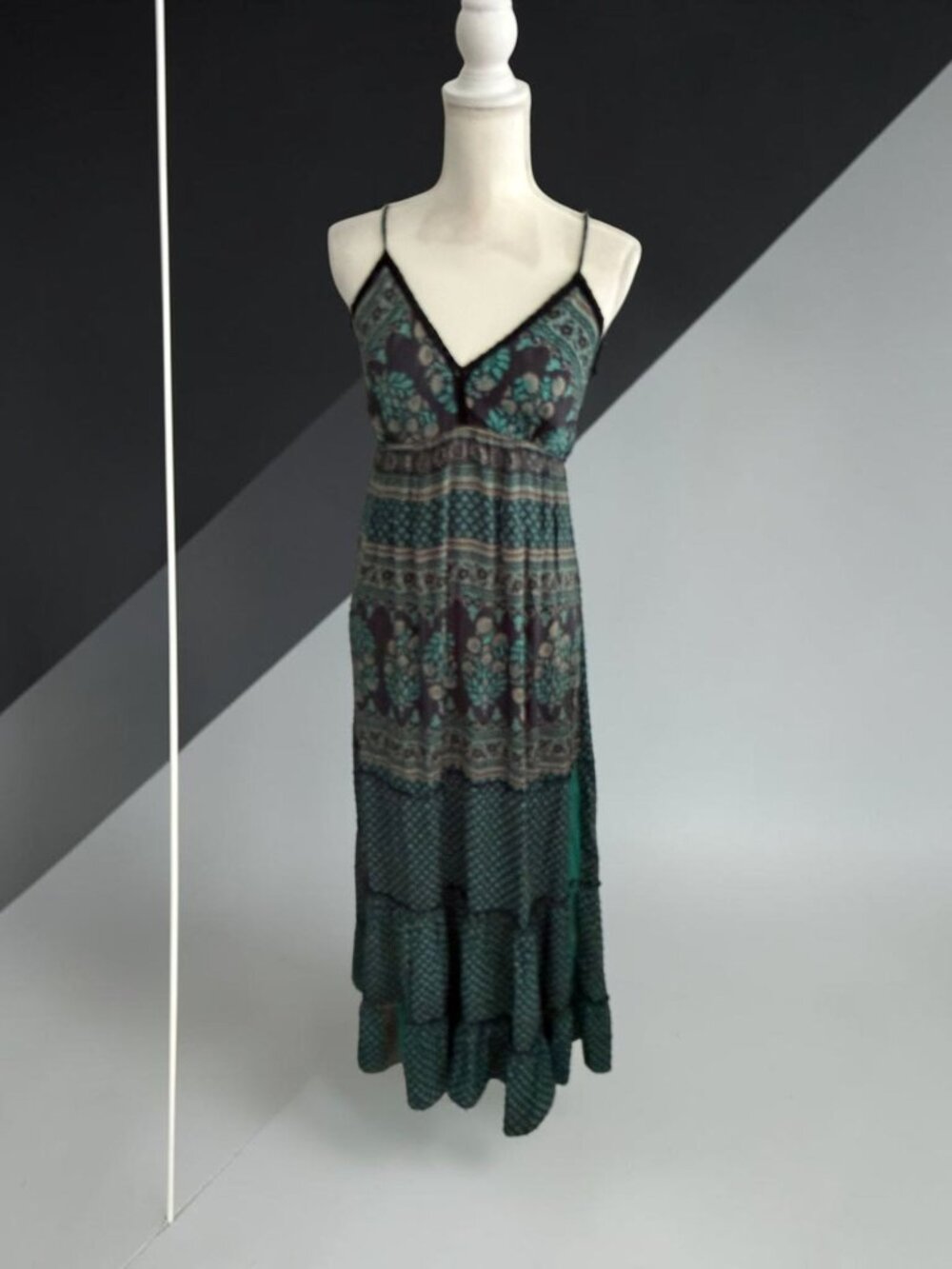 BLACK Green Floral Maxi Dress Size Large Womens